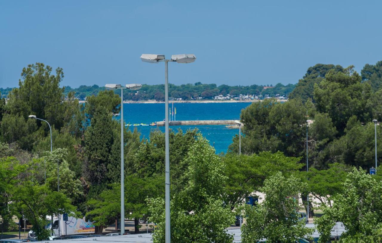 Val Di Sole Lägenhet Poreč Exteriör bild