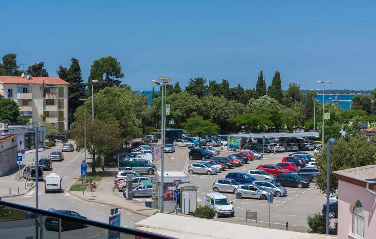 Val Di Sole Lägenhet Poreč Exteriör bild